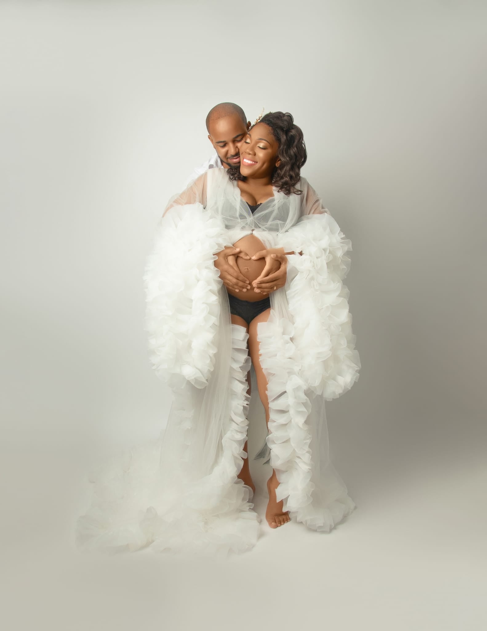 Diva Ruffle Robe - Ivory – Barbados Dress Rentals